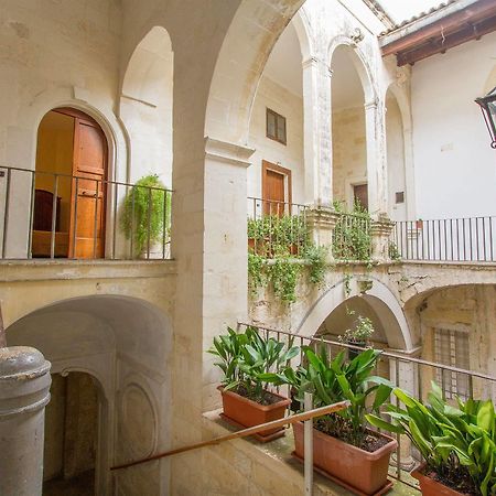 B&B Casa Li Santi Lecce Ngoại thất bức ảnh