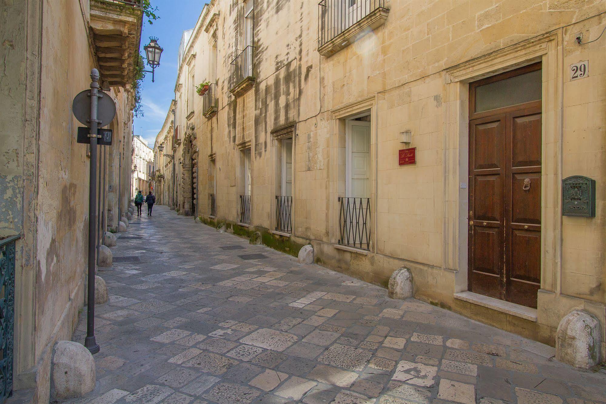 B&B Casa Li Santi Lecce Ngoại thất bức ảnh