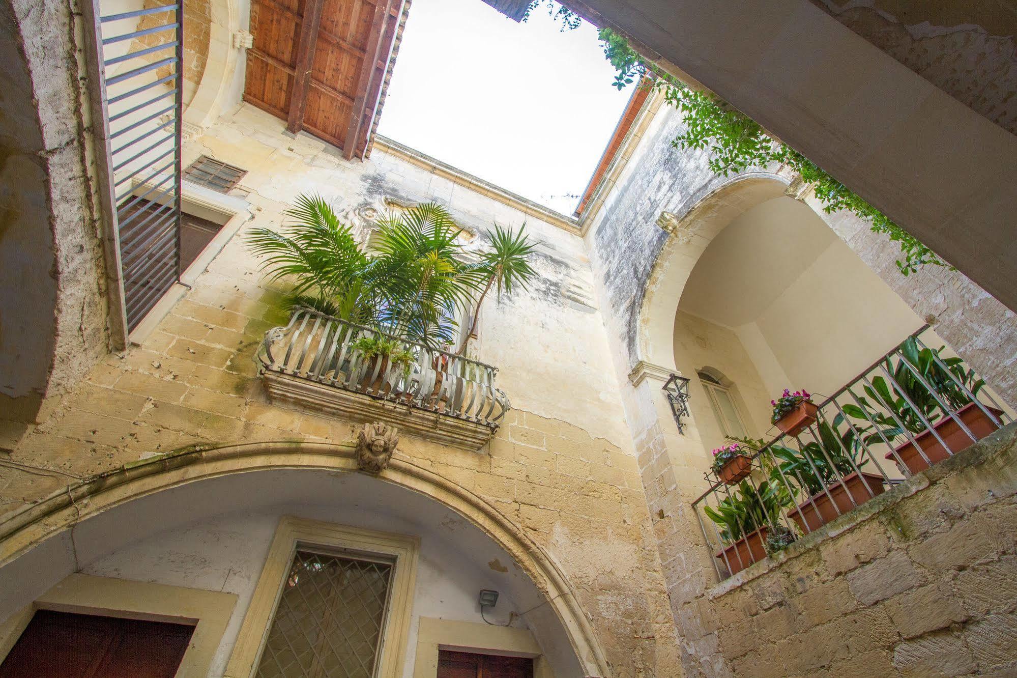 B&B Casa Li Santi Lecce Ngoại thất bức ảnh