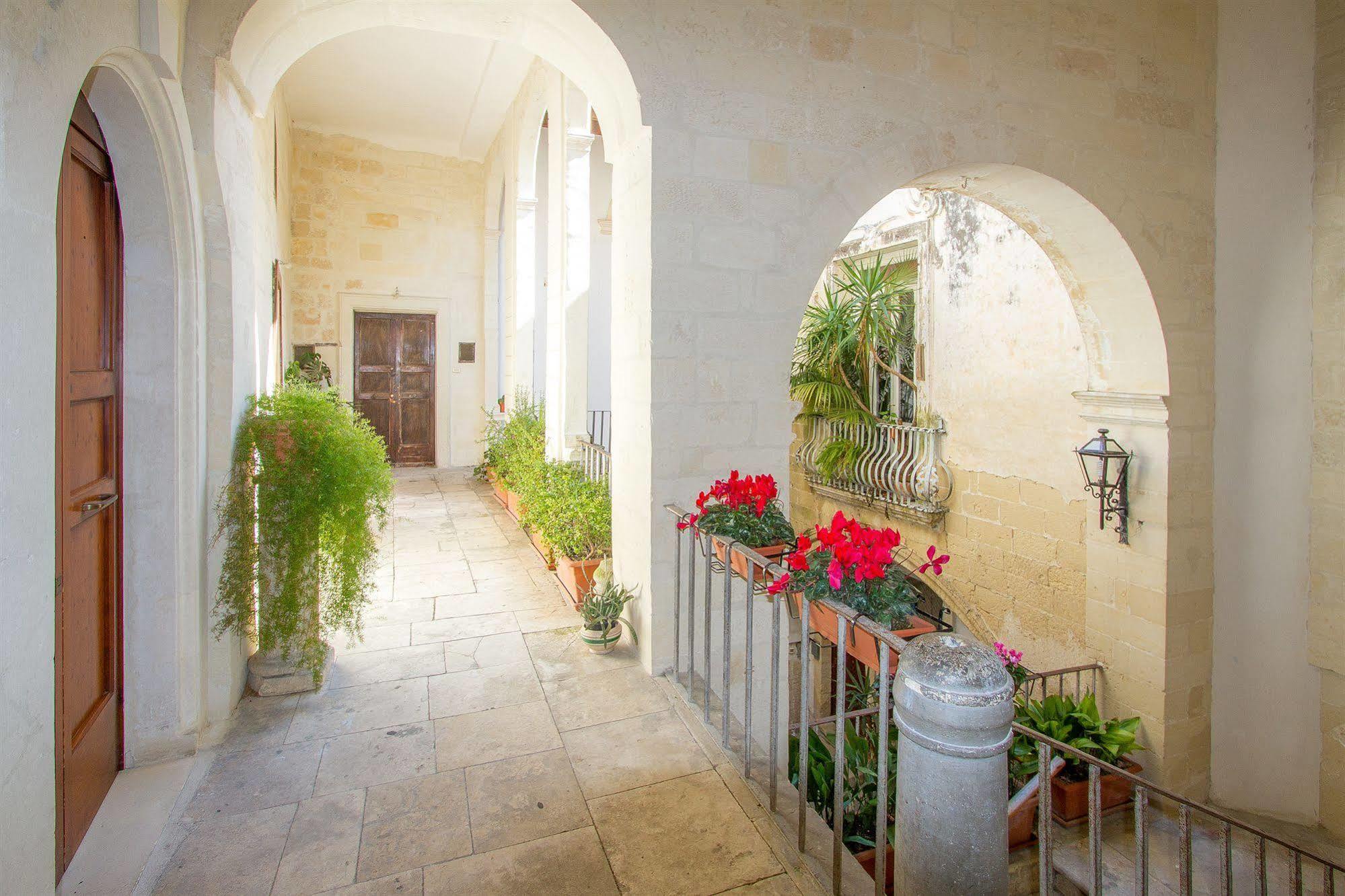 B&B Casa Li Santi Lecce Ngoại thất bức ảnh
